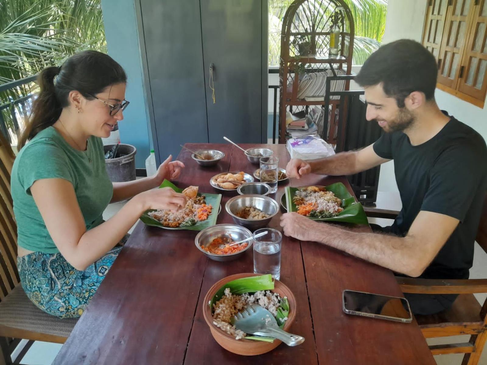 Rose Fort Homestay Джафна Екстериор снимка